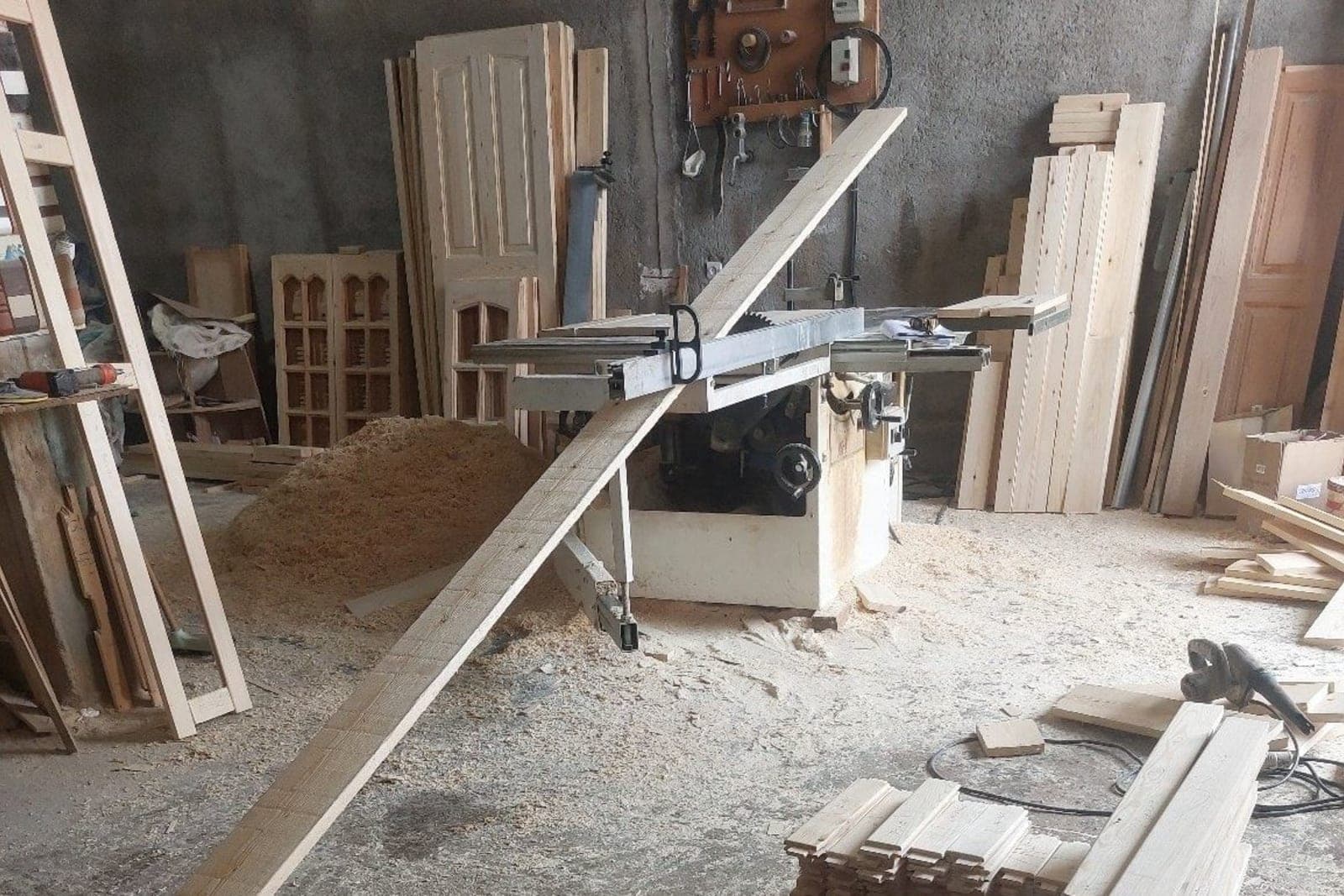 Carpenter work by Mr Kehinder Asiru